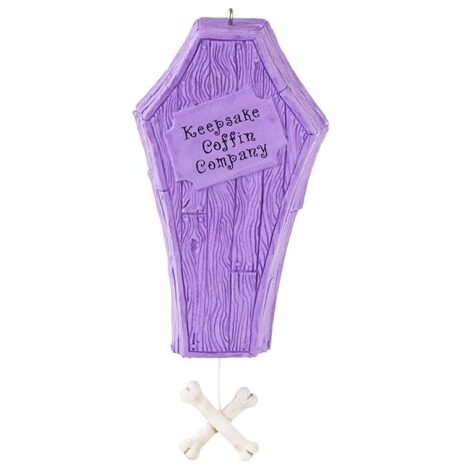 1495QFO5222-Creepy-Coffin-2