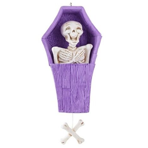 1495QFO5222-Creepy-Coffin