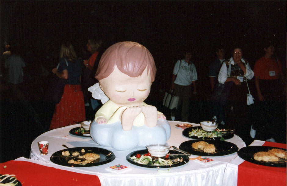 1998-Buttercup-Display