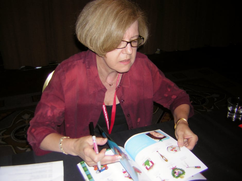 2009-Ruth-Donikowski-Signing
