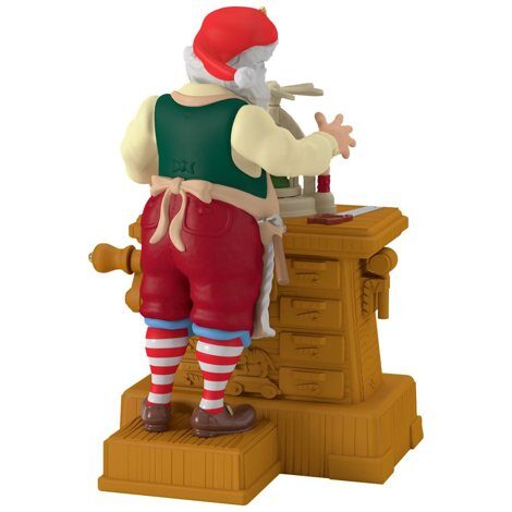 4999QXC-Toymaker-Santa-2