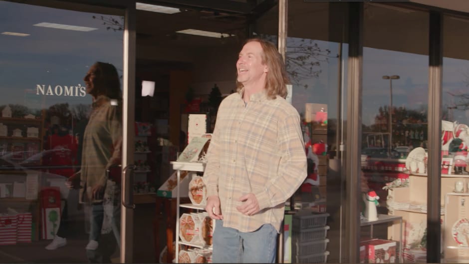Artist-Interviews-Tom-Opening-the-Store