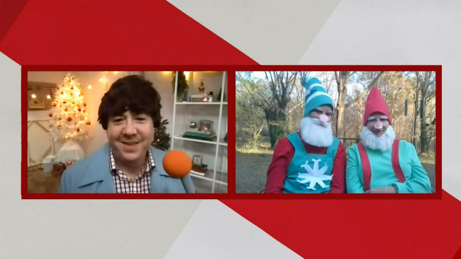 Costume-Contest-Video-Chatting-with-Contestants
