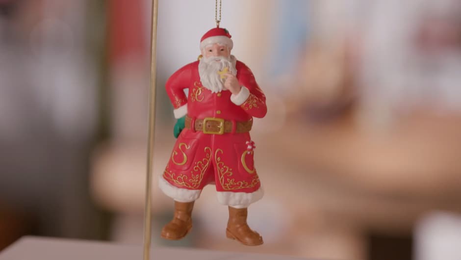 Santa-Claus-Ornment-Display
